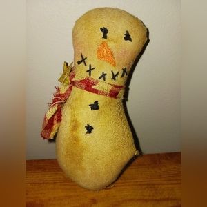 Really Cute primitive snowman